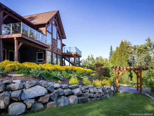 Why you should work with a real estate agent in the Kootenays